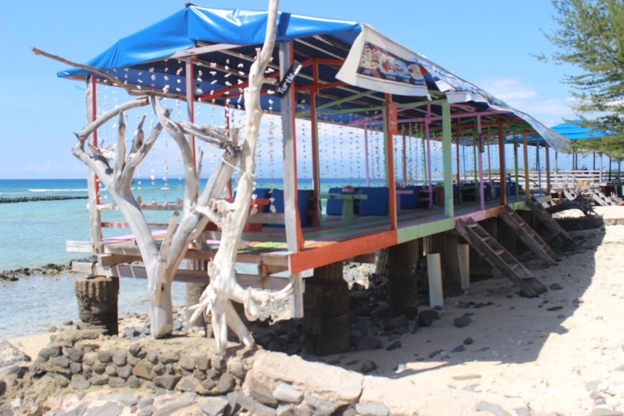 Coral Beach Seaside ギリ・トラワンガン エクステリア 写真